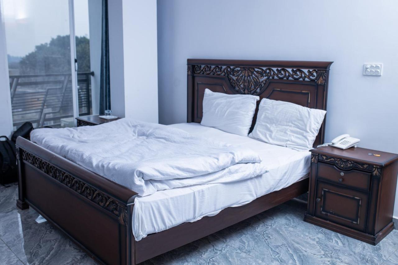 Regal Residency Hotel Rawalpindi Luaran gambar